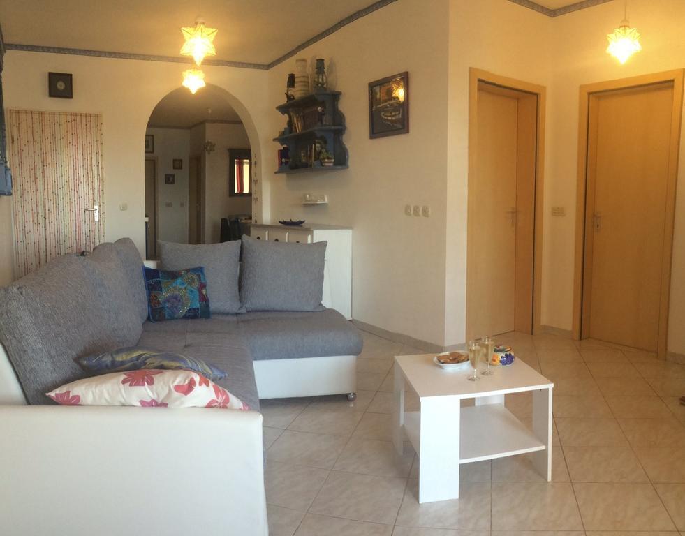 Beach Home Noemie วีร์ ภายนอก รูปภาพ