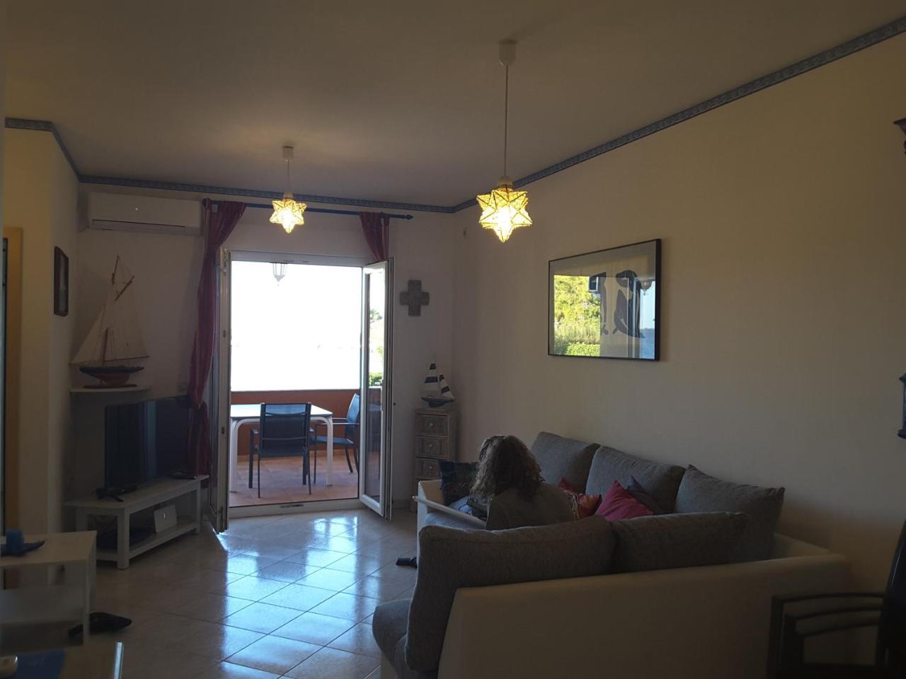 Beach Home Noemie วีร์ ภายนอก รูปภาพ